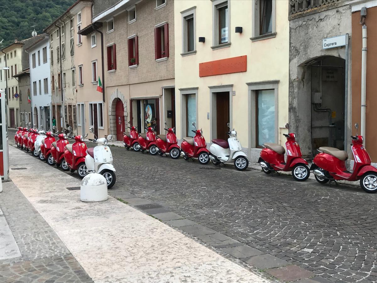 Vespa Rent Dolomiti, Viaggiare in vespa sulle Colline del Prosecco Superiore