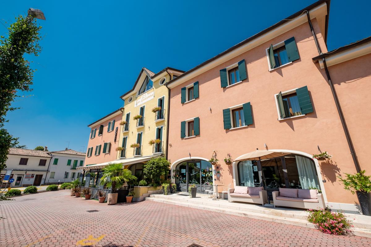 Hotel  Wine Hotel San Giacomo sul Monte Grappa - Hotel sulle Colline del Prosecco in Veneto