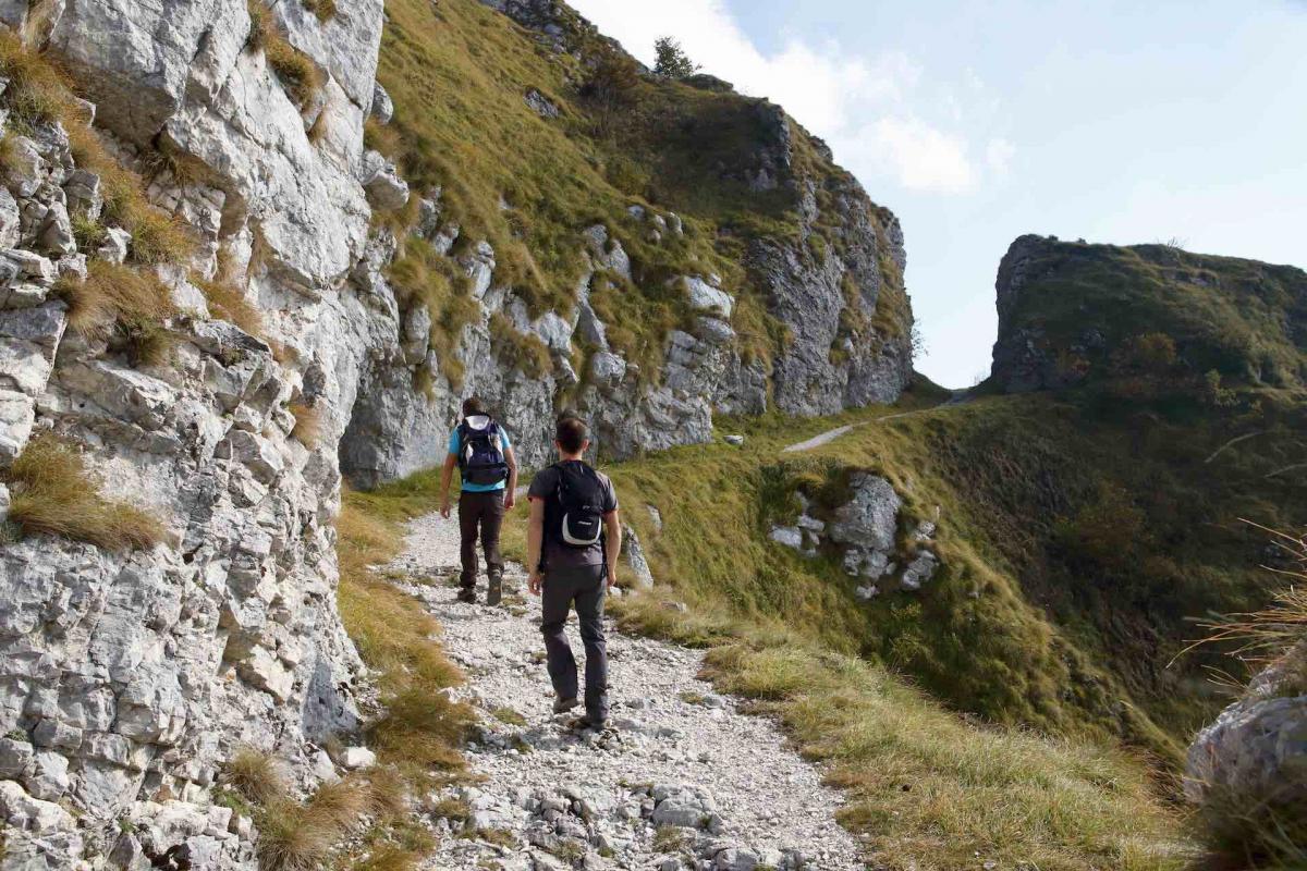 Trekking in Veneto sulle Colline del Prosecco Superiore e su tutta la valle del Piave, i migliori itinerari trekking in Veneto