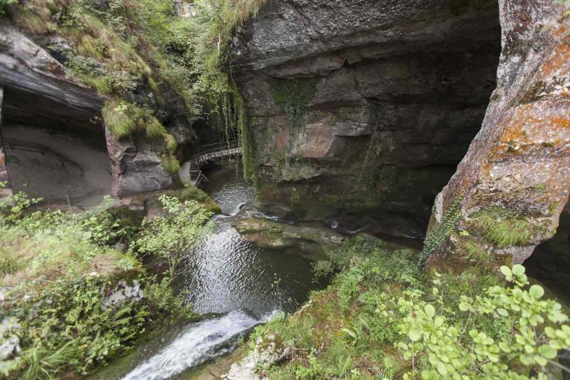 Die Höhlenwelt der Grotte del Caglieron, Natur zu entdecken!